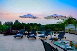Sophia's Seaview Luxury Villas - Paphos - 9
