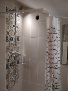 Daphrose chambre - Lachau - 5
