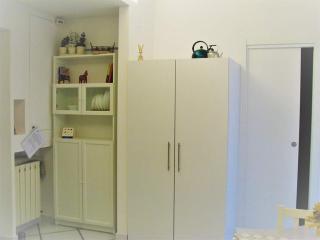 Poly's House - 8
