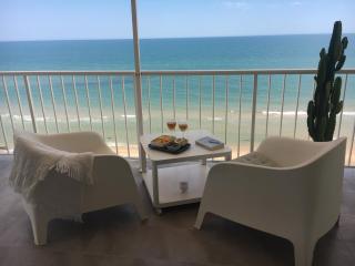 Apartamento primera línea de playa - 8