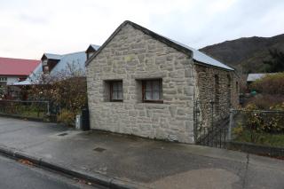 The Tinkers Cottage - 8