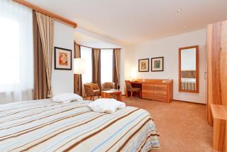 Art Boutique Hotel Monopol - St. Moritz - 6