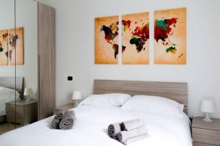 Mattias Apt - The House Of Travelers - 6