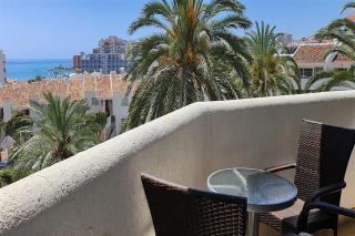 Benal Beach, Luxury Sea & Mountain View Beachside 1 Bedroom Apartment - Benalmádena - 4