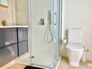 CHALET CON PISCINA PRIVADA EN LA URB. DE PUERTO REY - Los Amarguillos - 3