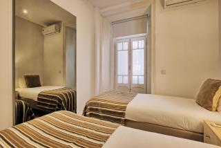 Amoreiras Luxurious by Lisbon Village Apartments - 1