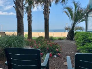 Holiday Inn & Suites Virginia Beach - North Beach by IHG - 6