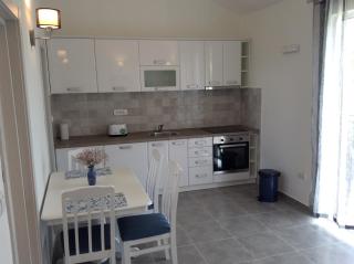Apartments Raskovic I - Radanovići - 4