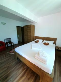 Vila Cristiane - Eşelniţa - 2