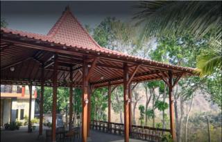 Bina Karya Guesthouse Syariah - 9