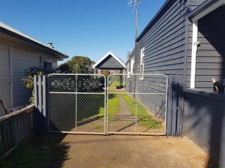 Welcome Stranger Cottage - Maryborough - 4