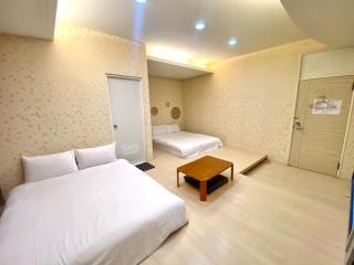 Fengjia Jocy House - Taichung - 2