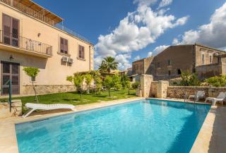 Villa Rosaria Rooms - 1