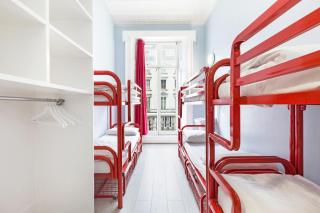 Astor Hyde Park Hostel - 9