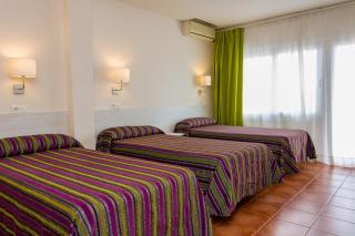 Hostal Sol y Miel - 5