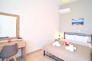 Marina's Studios - Azolimnos Syros - 1