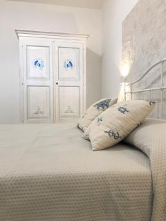 Angolo Mare Apartments & Rooms - Porto Pino - 5