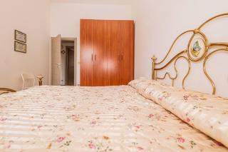 Casa Vacanze Cattolica - 1