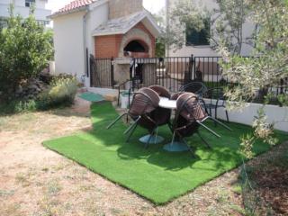 Apartments Srdarev Pencov - Vodice - 7