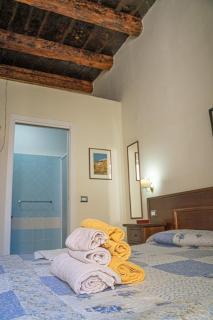 Palazzo Tranfo Al Duomo Accommodation - Tropea - 5