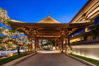 HUALUXE Xi'an Tanghua by IHG - 9