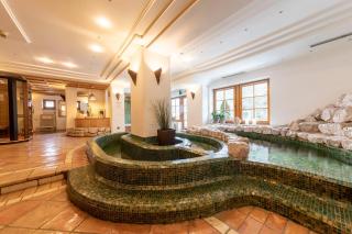 Hotel Dolomiti - La Villa - 1