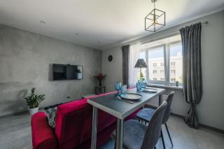 NEW Beachside Design Apartment - Liepāja - 5