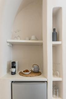 Historic Old bakery cave by Cycladica - 2