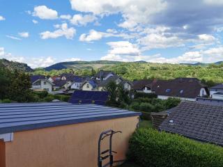 Gemütliche 90 qm Wohnung in Saarburg, zentral gelegen, Garten mit Aussicht, separater Eingang - Saarburg - 9