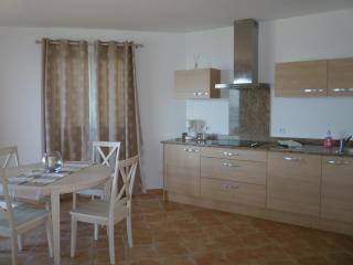 APPARTEMENT PIED DANS L EAU ET VUE MER MAGNIFIQUE - Sartène - 5