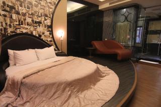 Romantic Code Art Motel - Shanhua - 1
