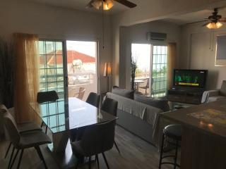 Panoramic Sea View Apartments - Larnaca - 1