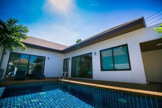 Thaiya Pool Villa - Ban Klang - 4