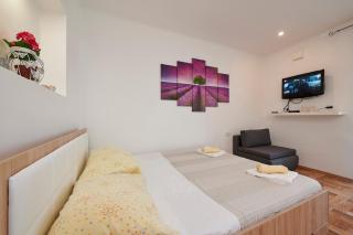 Apartments Lucija - Trogir - 2