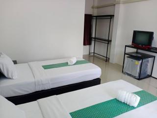 Tom's house - Khura Buri - 5