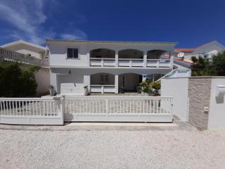 Bella Apartments - Vir - 6