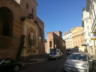 Two Chic Guesthouse - Roma - 9