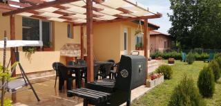 Vyara Holiday Home - Krapets - 0