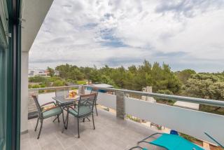 Windrose Apartments - 9