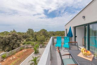 Windrose Apartments - 6
