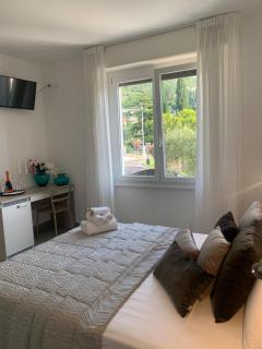 HOTEL LORENA - Toscolano-Maderno - 2