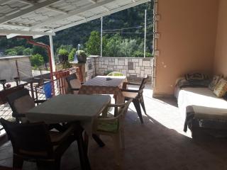 Room at Grandma's Fatima - Stolac - 9