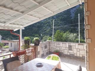 Room at Grandma's Fatima - Stolac - 5