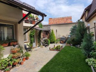 Rasnov Retreat - 8