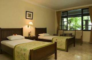 Hotel Puri Bambu - 5