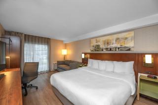 Comfort Inn - 8