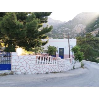 Zoes House - Kyra Panagia - 9