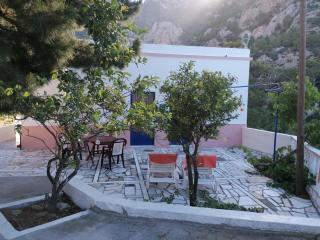 Zoes House - Kyra Panagia - 8