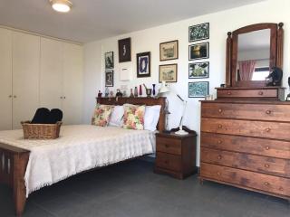 Sweet n’ Boujee Studio Apartment with Varenda - Paphos - 8