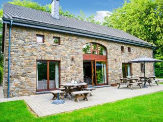 Lavish Holiday Home in Malmedy with Sauna - Longfaye - 0